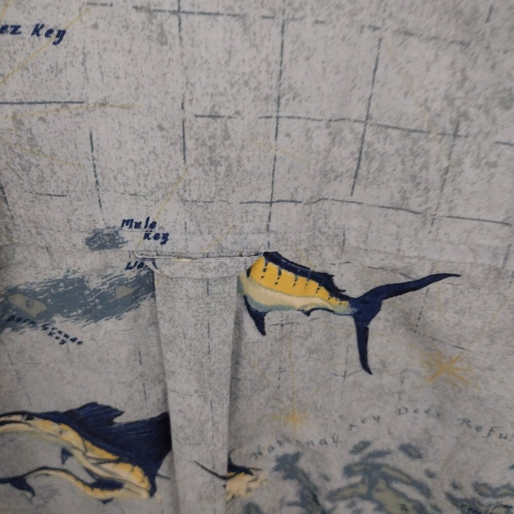 Columbia River Lodge Blue Marlin & Heron Fishing Shirt – Men’s Button-Up – NWOT - Picture 12 of 16